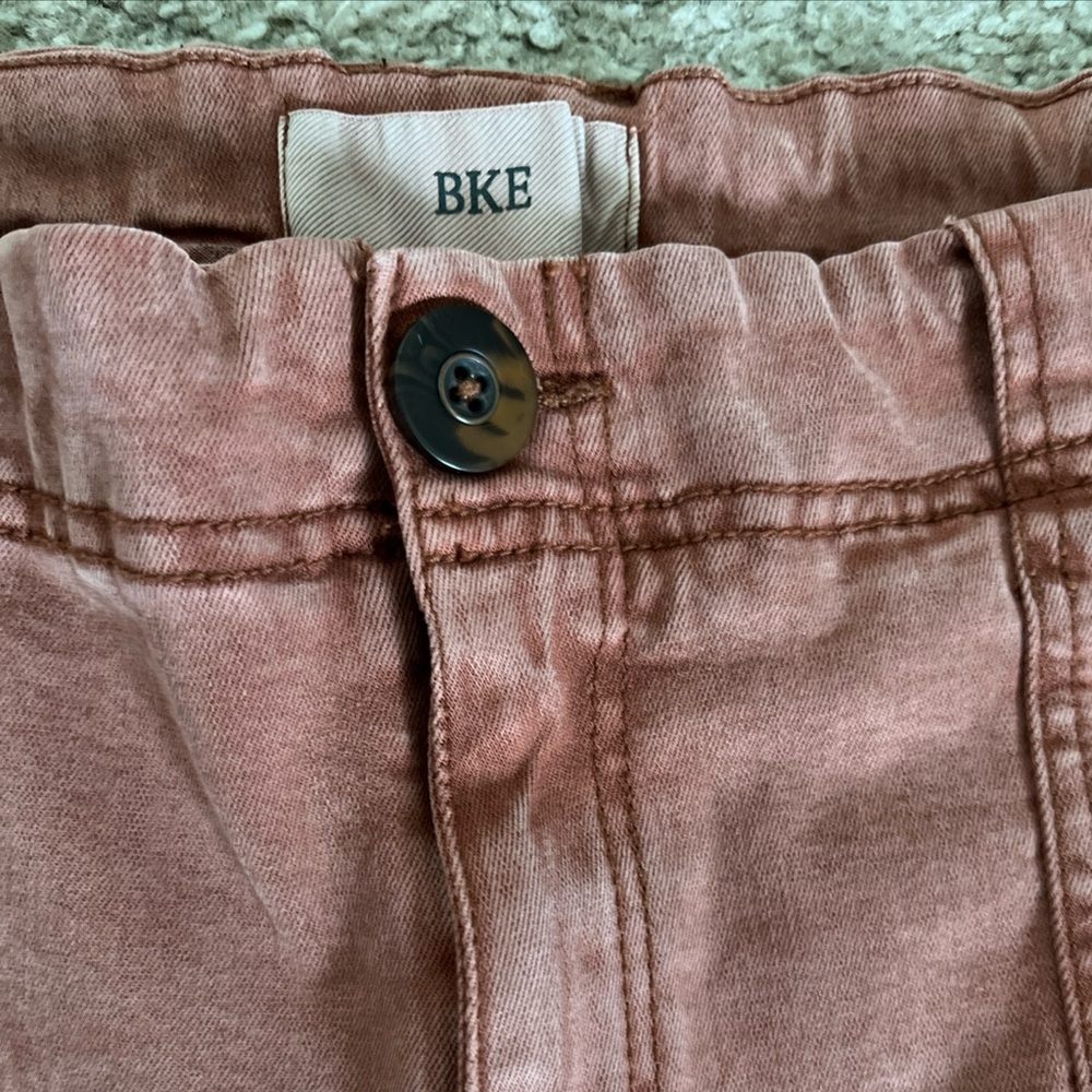 BKE Womens Utility Chino Shorts Size 32 Mid Rise Casual Orange Flap Pockets